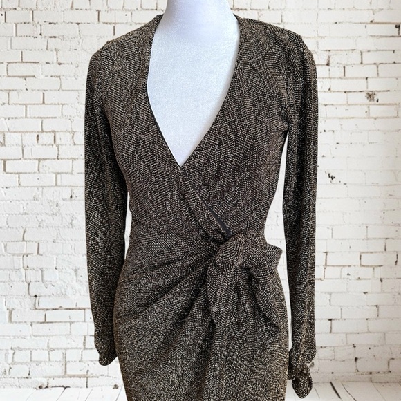 SHOW ME YOUR MUMU Kimora Wrap Dress in Squiggle Sparkle Knit Sz. XS - Picture 8 of 16